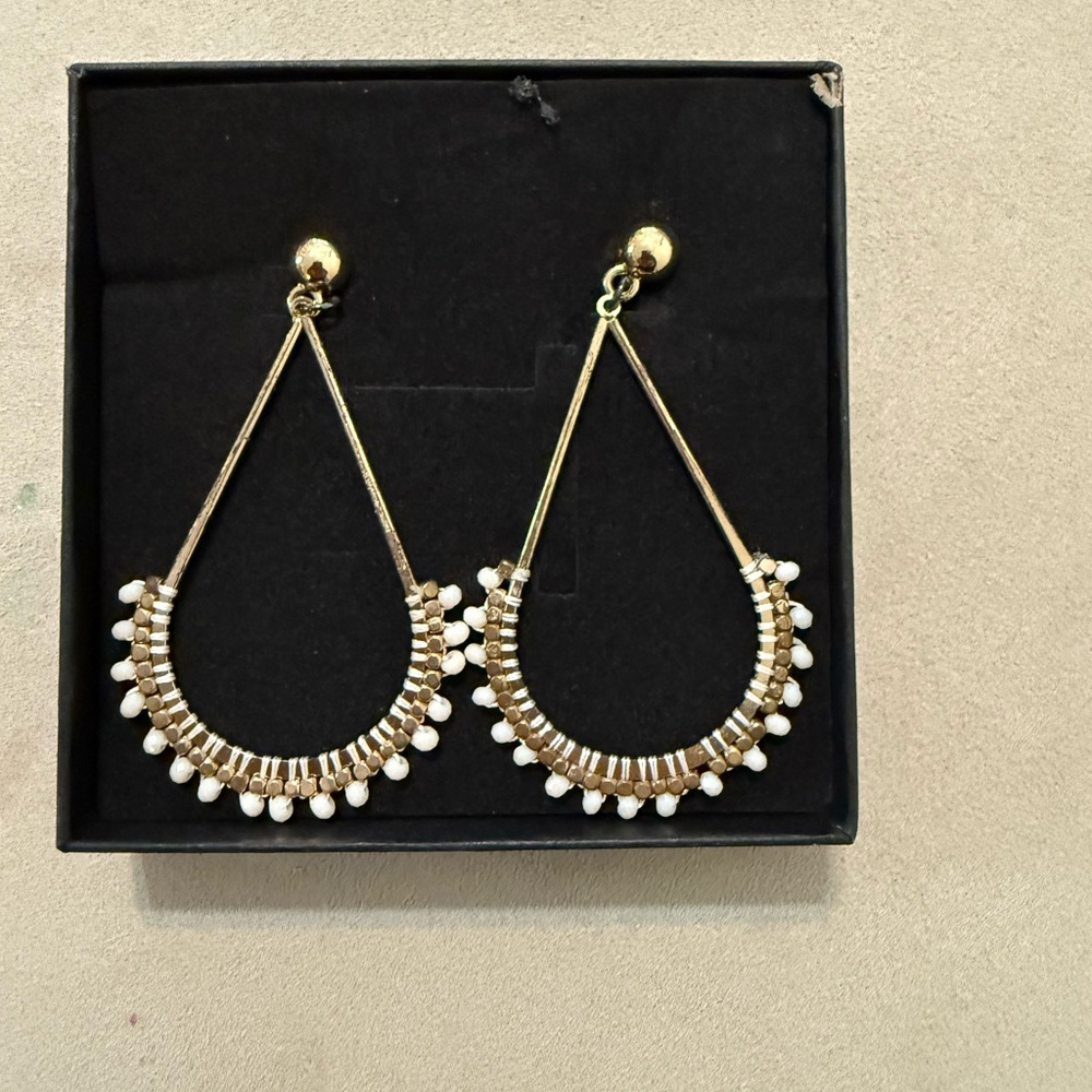 Mivita Beaded Drop Earrings